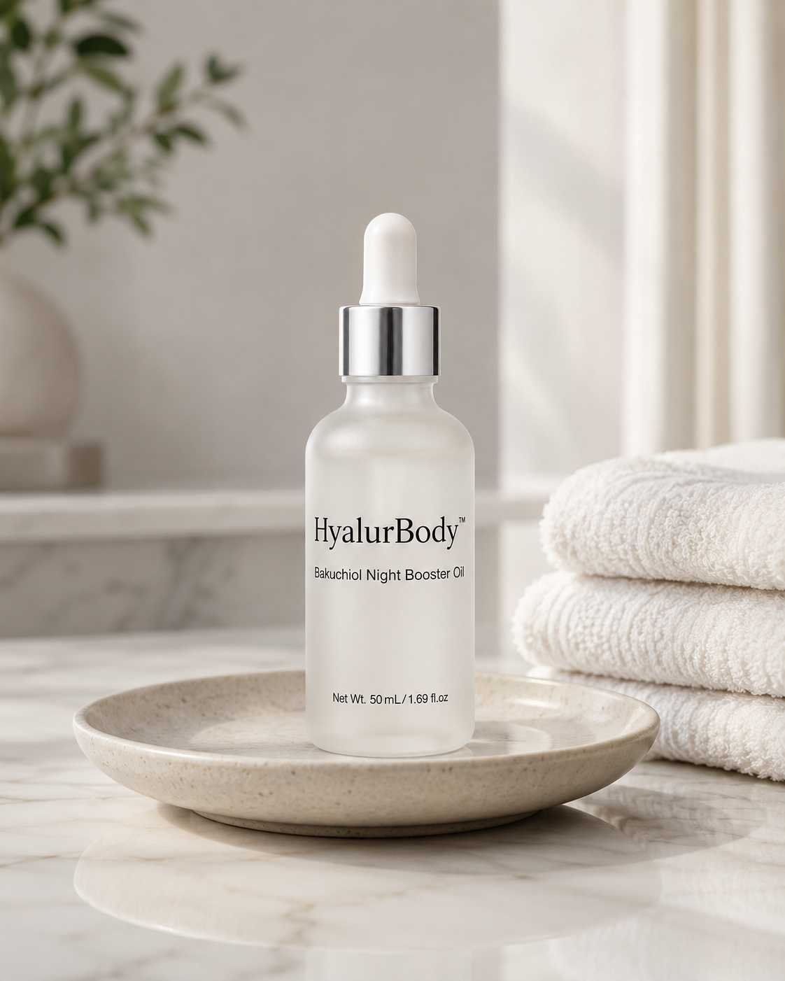HyalurBody™ Bakuchiol Night Booster Oil (2%)